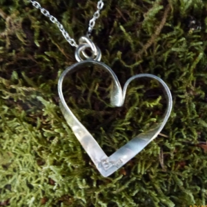 Twisted Heart pendant