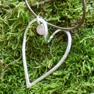 Uneven Confused Heart pendant