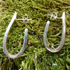 Line Bend earrings