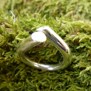 Krossing ring