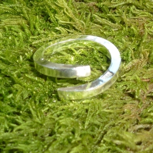 Overlap Line ring